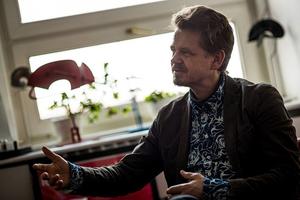 Szeretik Jézust és a dán királynőt- Kötve-fűzve interjúja Kim Leine-val